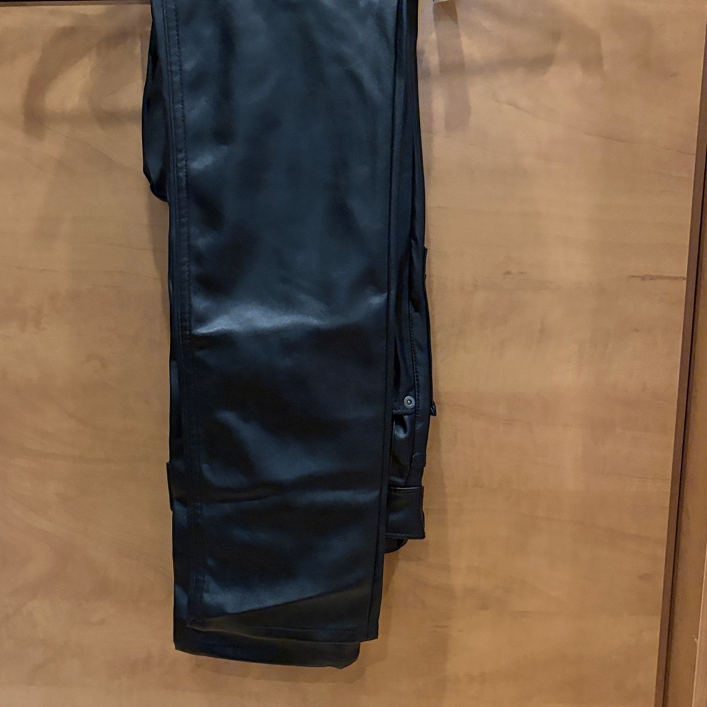 GAP Black Cheeky Straight Jeans